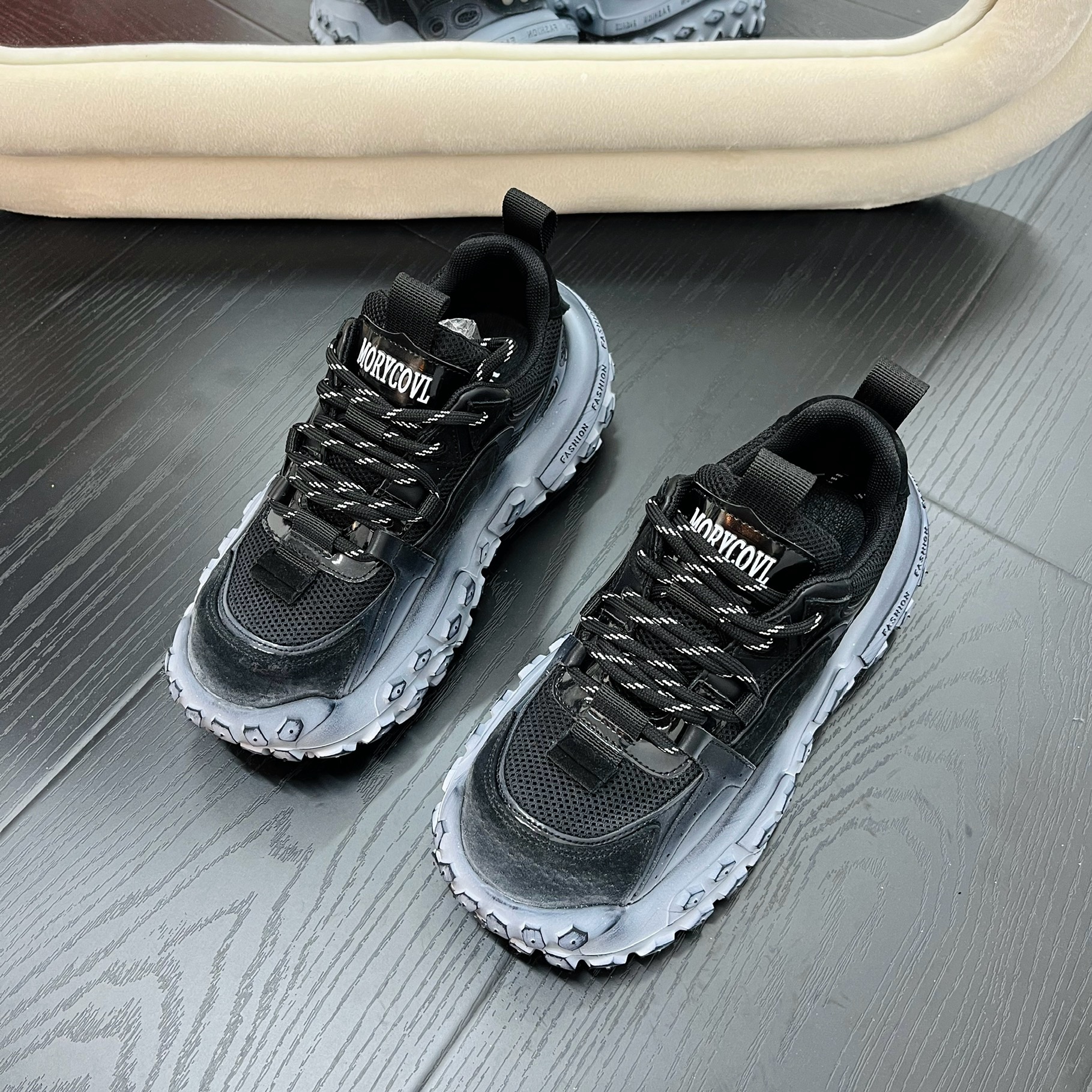 秋季新款时尚小众百搭鞋子女ins厚底老爹鞋透气网休闲鞋潮流0137