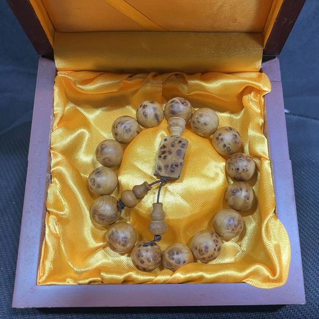 精品崖柏木艺瘤疤手串1.5CM