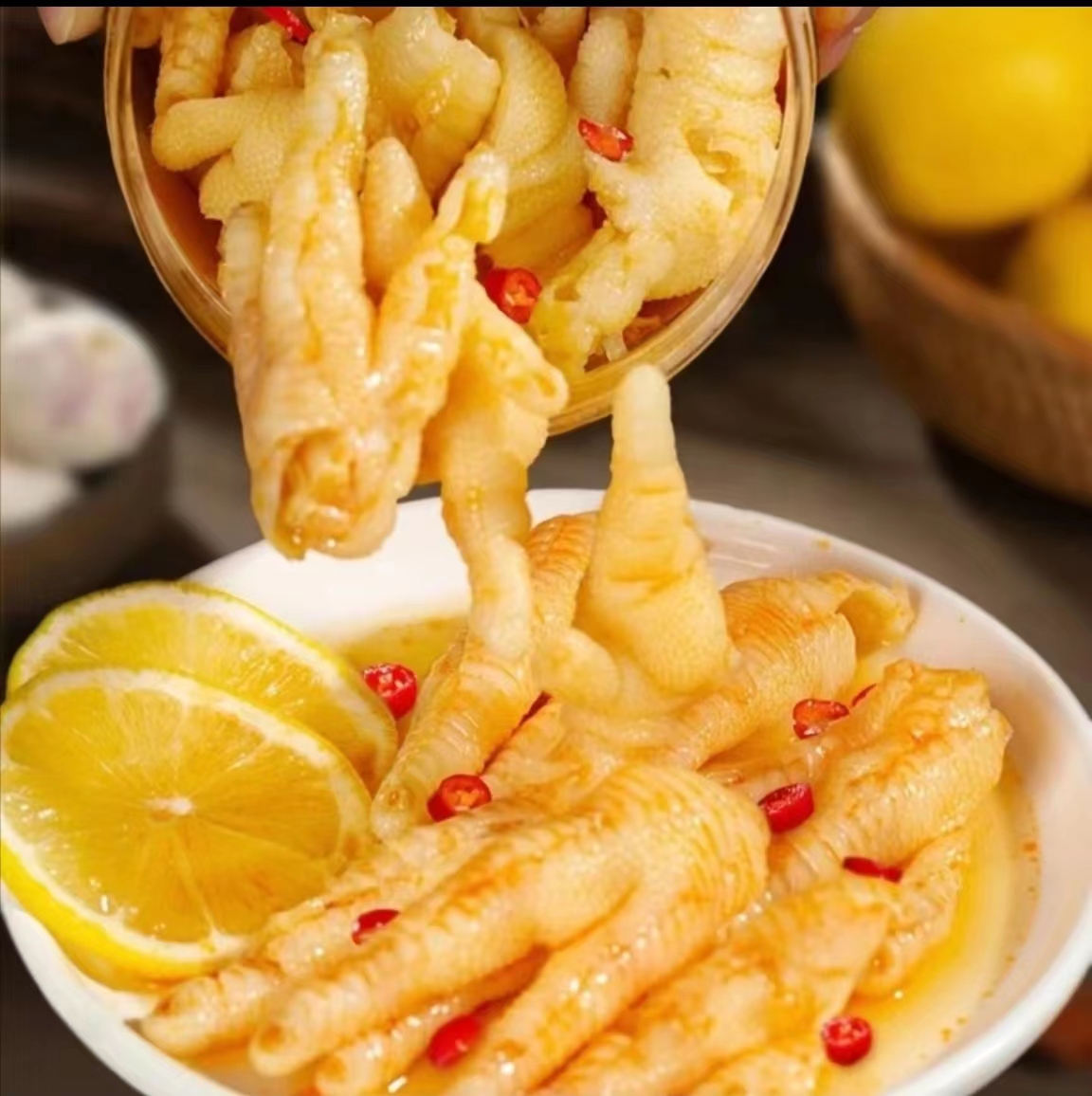 无骨鸡爪酸辣柠檬蒜香入味去骨美味休闲食品追剧必备网红凤爪脱骨