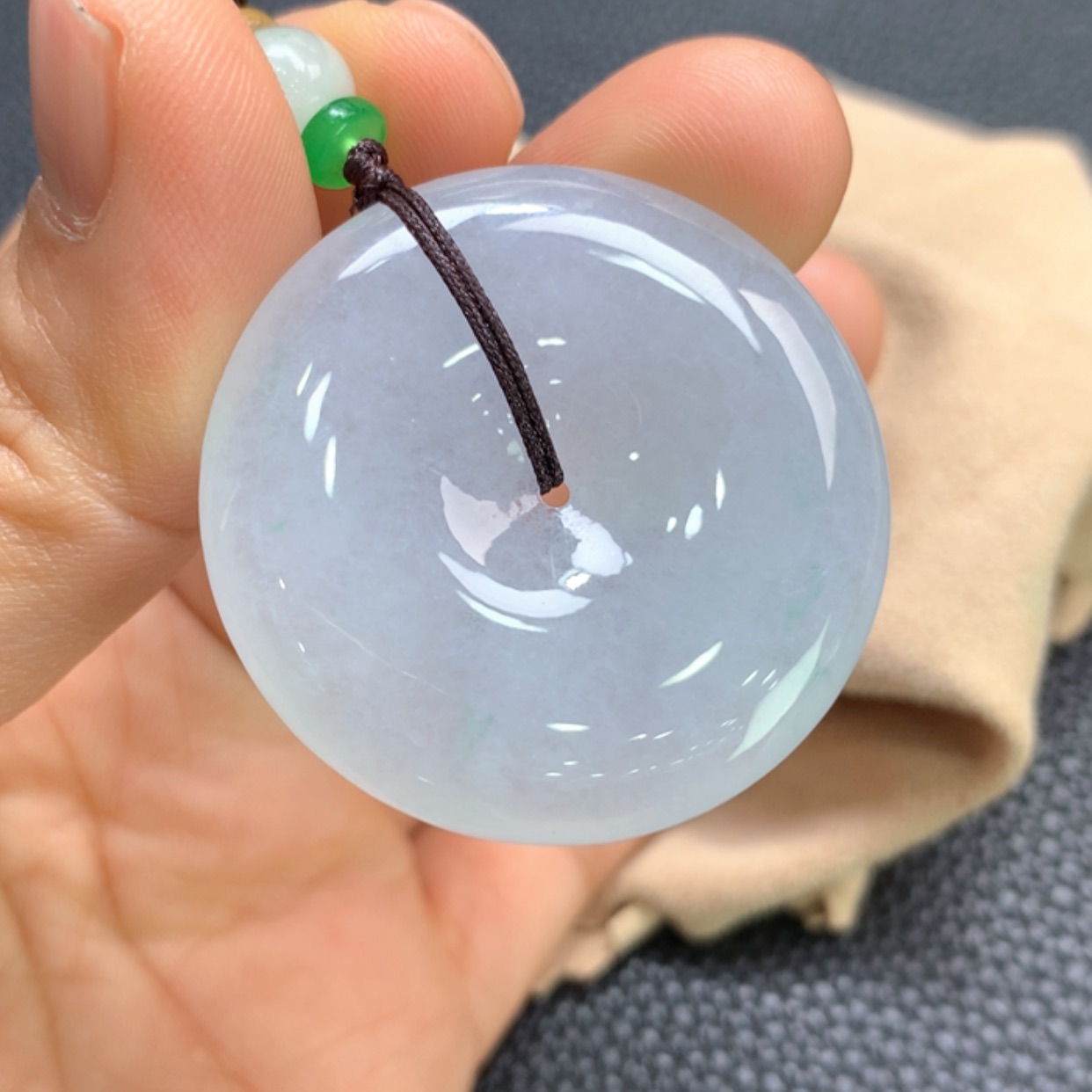 【闪购商品】翡翠颈饰未镶嵌梁****）