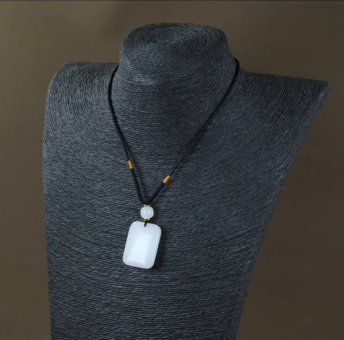 新疆金丝玉石邮费运费专拍链接