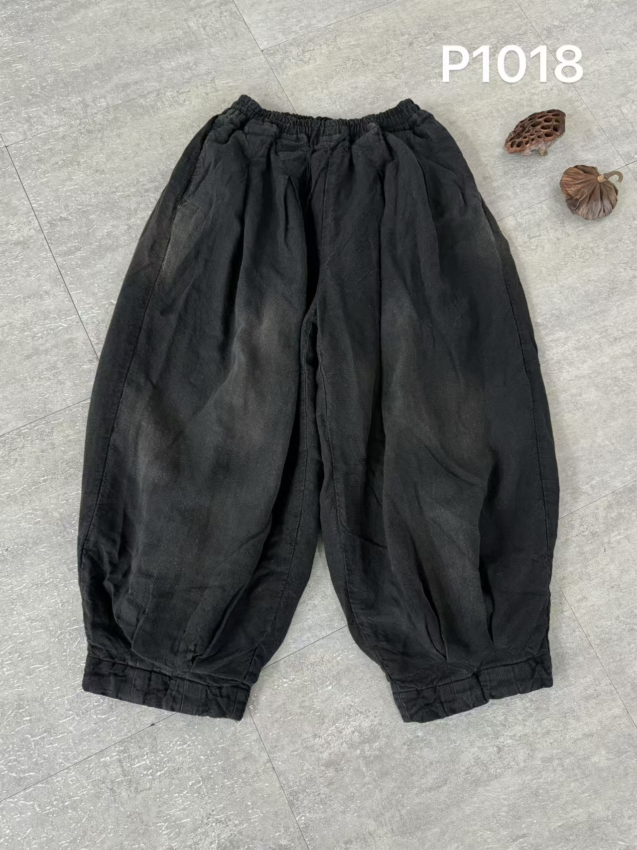 P1018植物扎染棉裤又厚又保暖但不显胖面料好很轻无吊牌介意慎拍