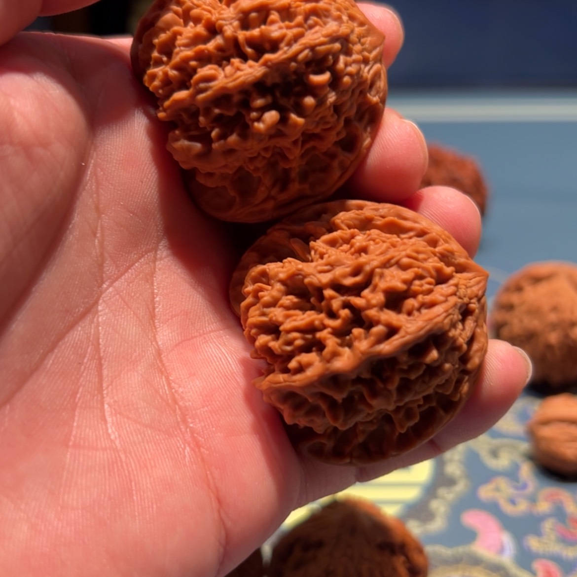 【闪购商品】文玩核桃把件齐**圣