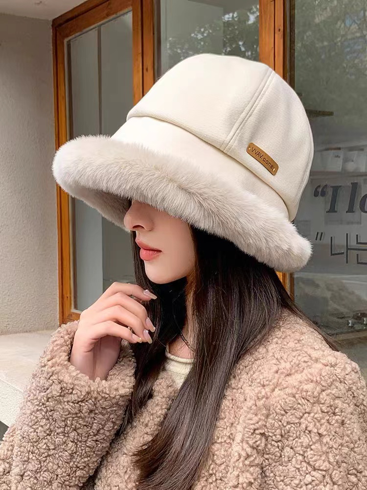 毛绒渔夫帽子女冬季户外东北冬天帽加绒加厚百搭保暖护耳日系优雅