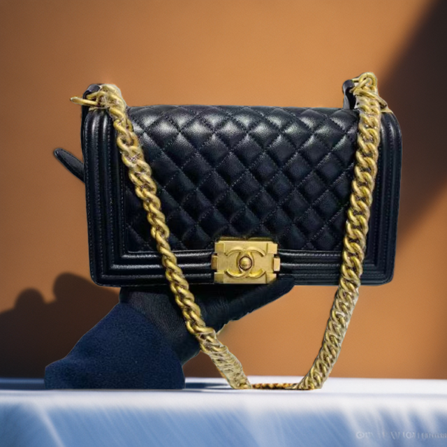 99新 Chanel/香奈儿 香奈儿 leboy 斜挎包 中号 黑金牛27开