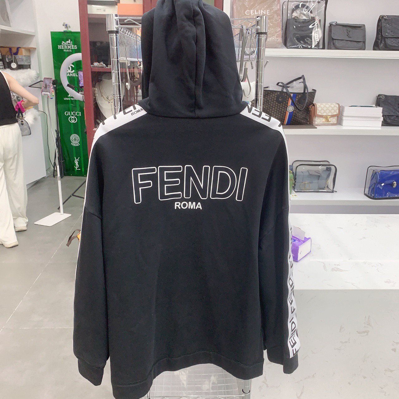 95新 FENDI/芬迪 奢物瑾选 外套 M码休闲