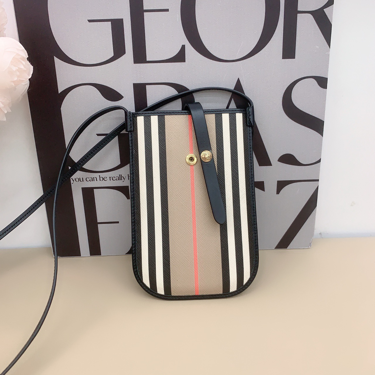 95新 BURBERRY/博柏利 巴宝莉 手机包