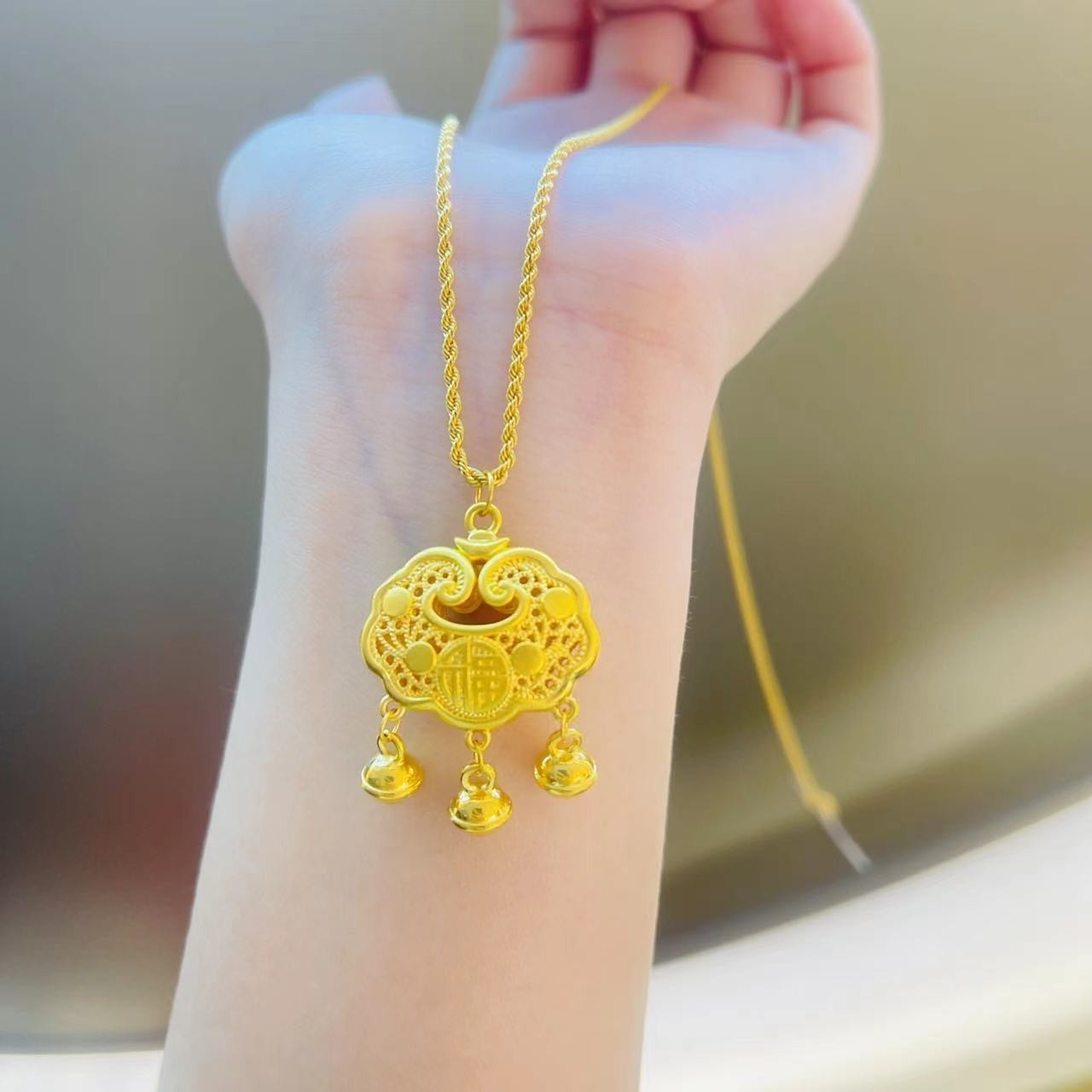 足金999古法如意锁包吊坠+加粗加长麻花链AU750