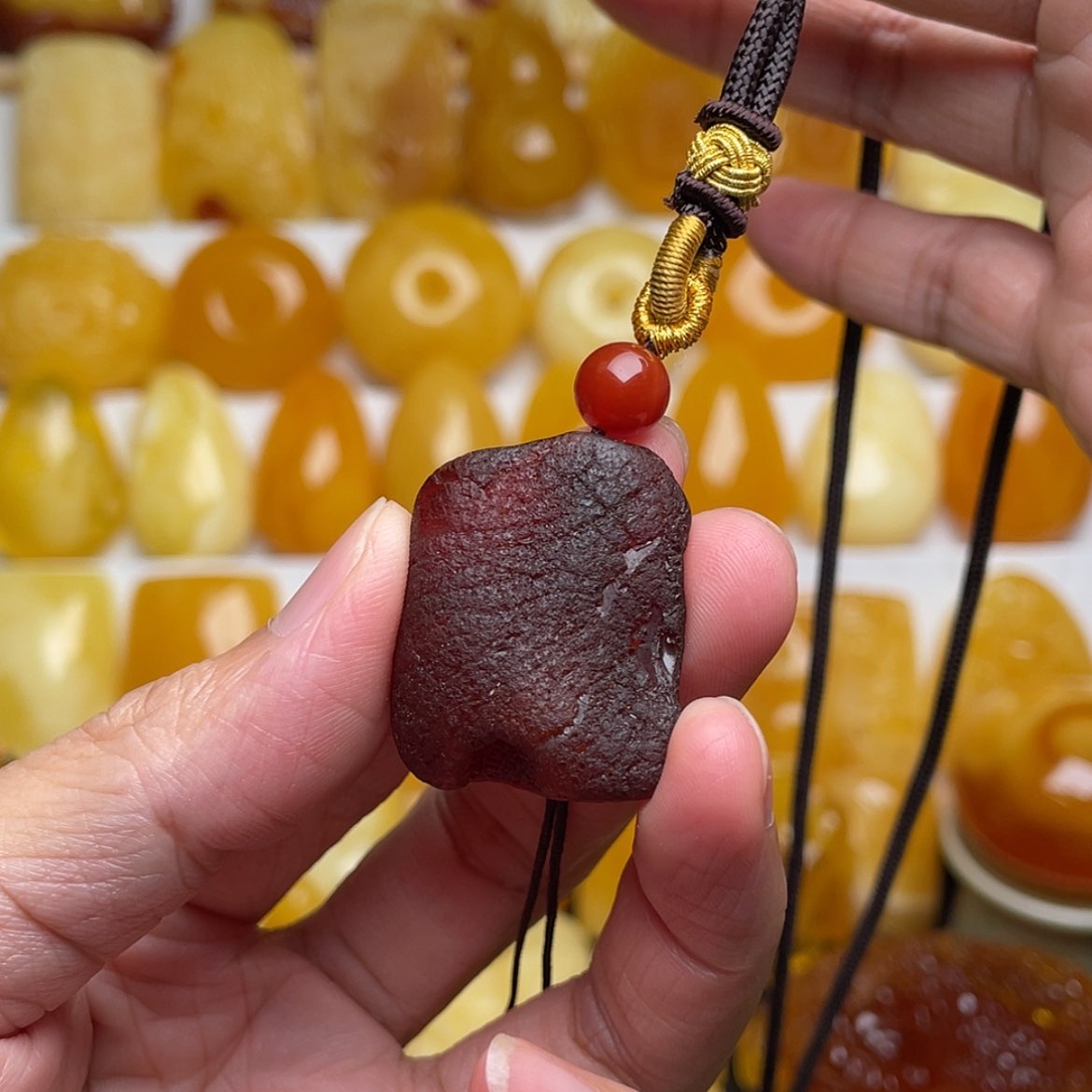 【闪购商品】蜜蜡颈饰未镶嵌