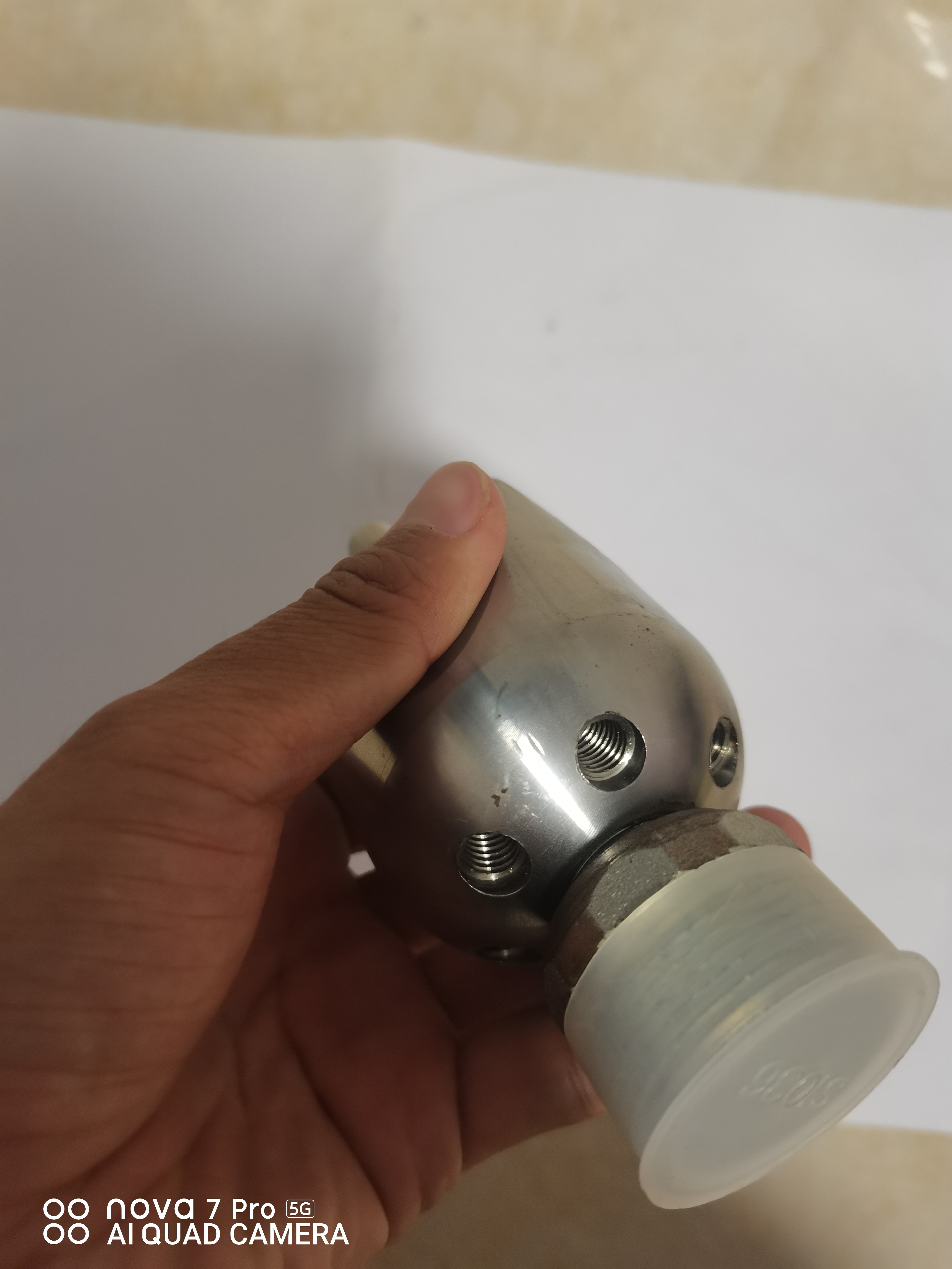 0.8公斤穿刺喷头，前三后六孔，13,19管可用，130-300流量可用