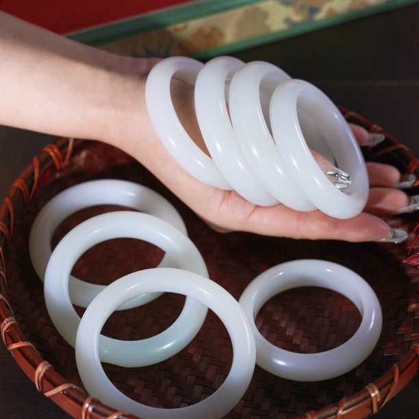 苏玉天工高货新疆和田玉手镯白玉镯子羊脂白玉山料手镯