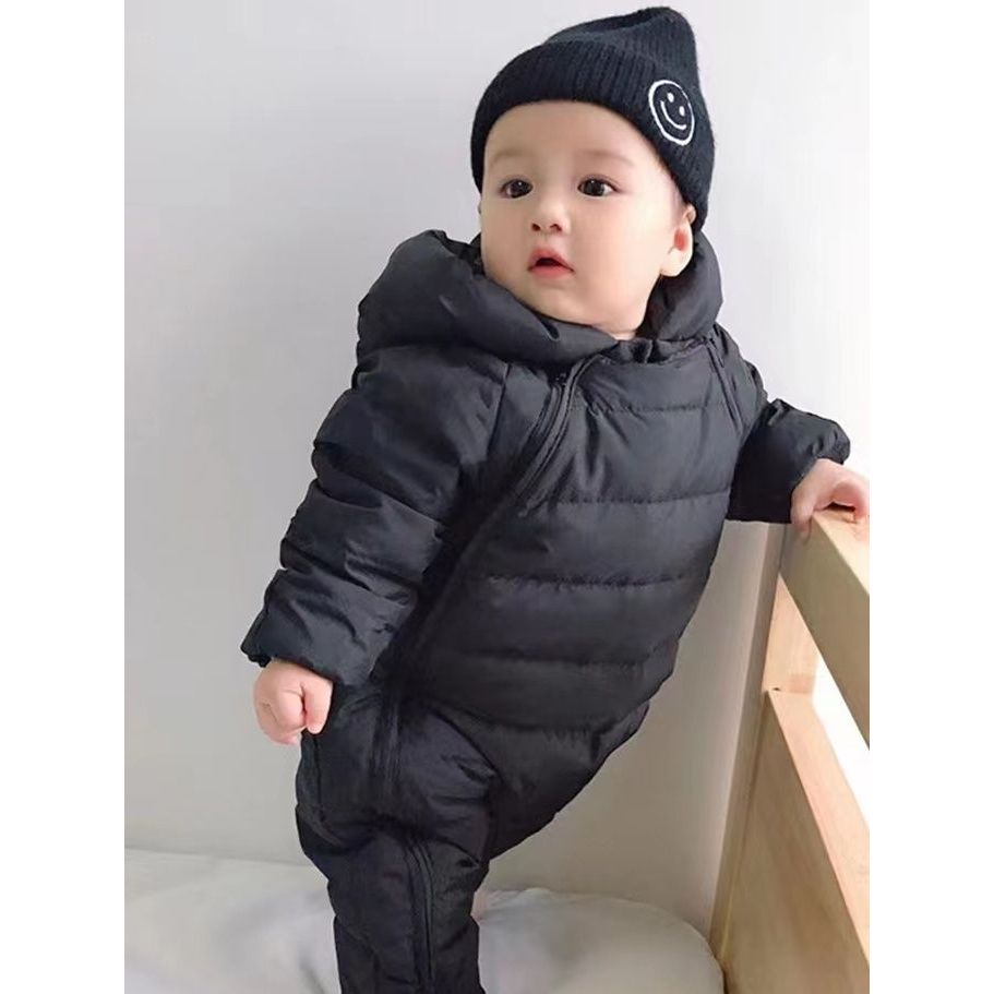 婴儿羽绒服连体衣加厚宝宝冬季外出服抱衣儿男女爬服轻薄保暖儿童