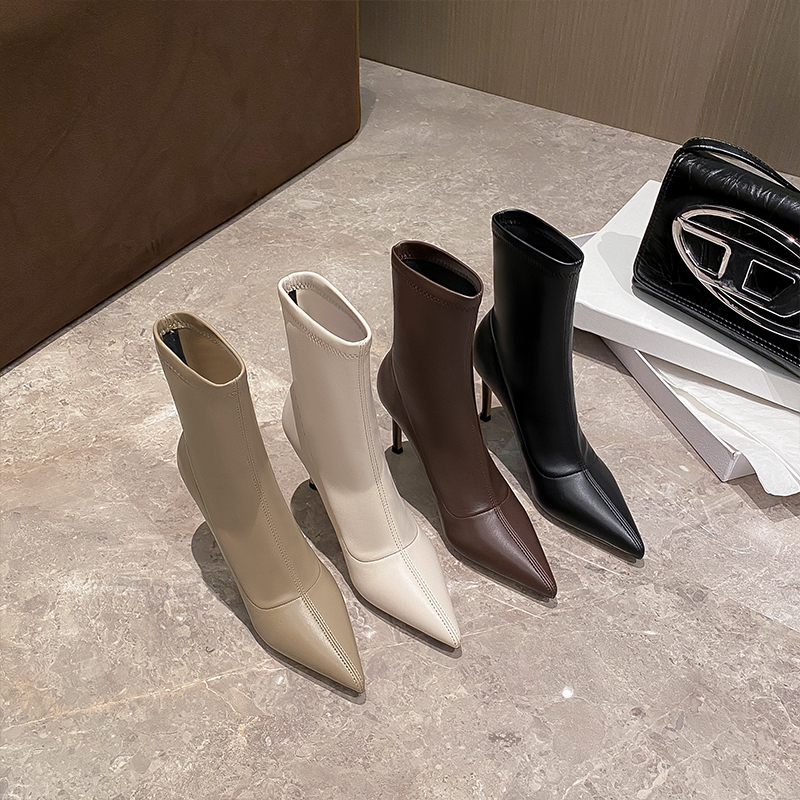 短靴女2025秋冬季新款性感尖头网红瘦瘦靴时尚加绒细高跟中筒靴子