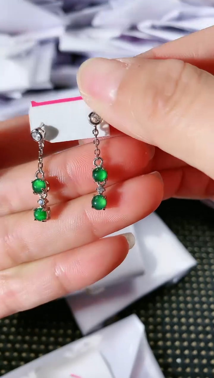 【闪购商品】翡翠耳饰银S925镶嵌176