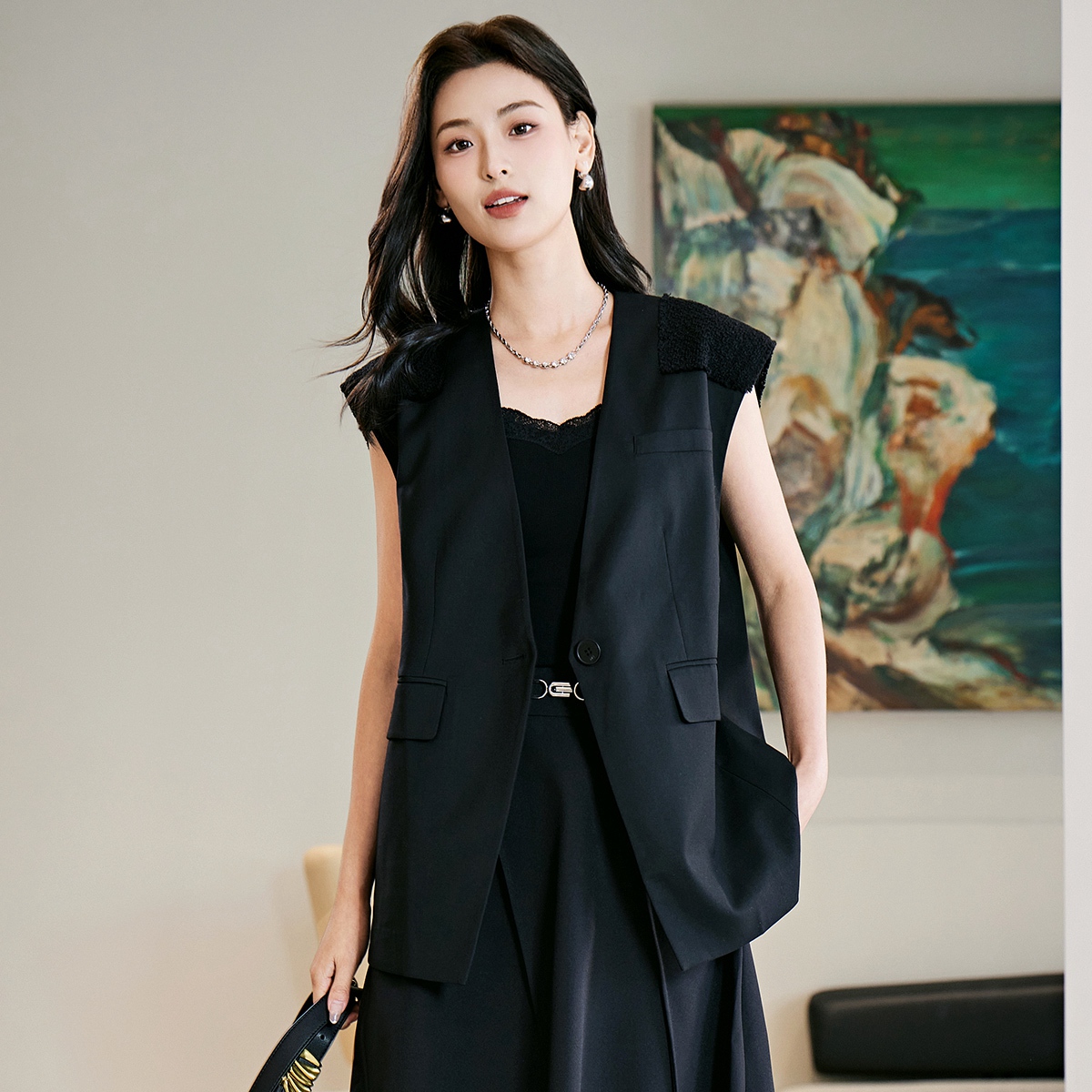 2024春季新款时尚气质马夹U313052