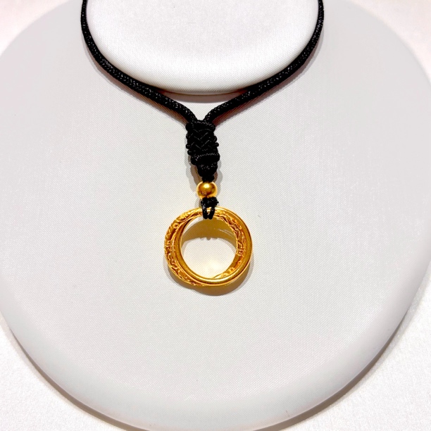 B3明牌珠宝古法足金环环相扣挂件6g