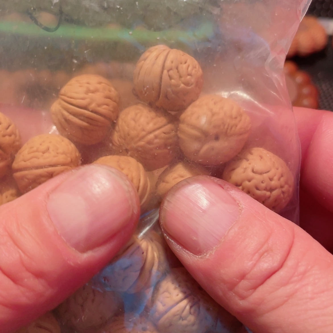 【闪购商品】桃核吊坠