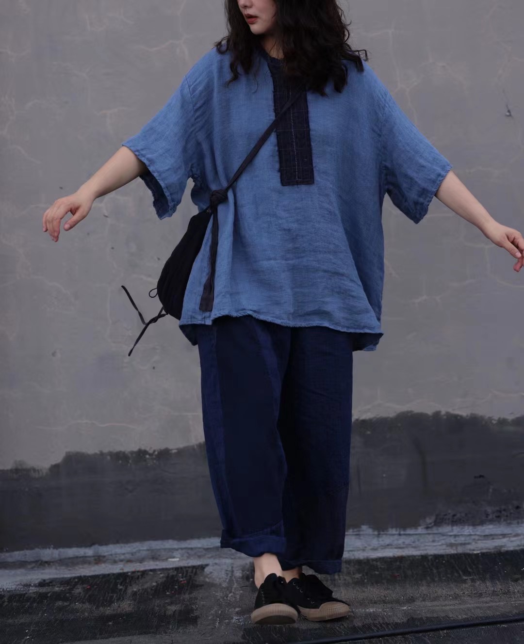 衣路走来简单款上衣手工领口百搭款