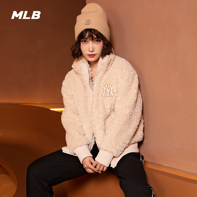MLB官方 女士仿羊羔绒夹克时尚百搭休闲宽松外套冬季FDEC4