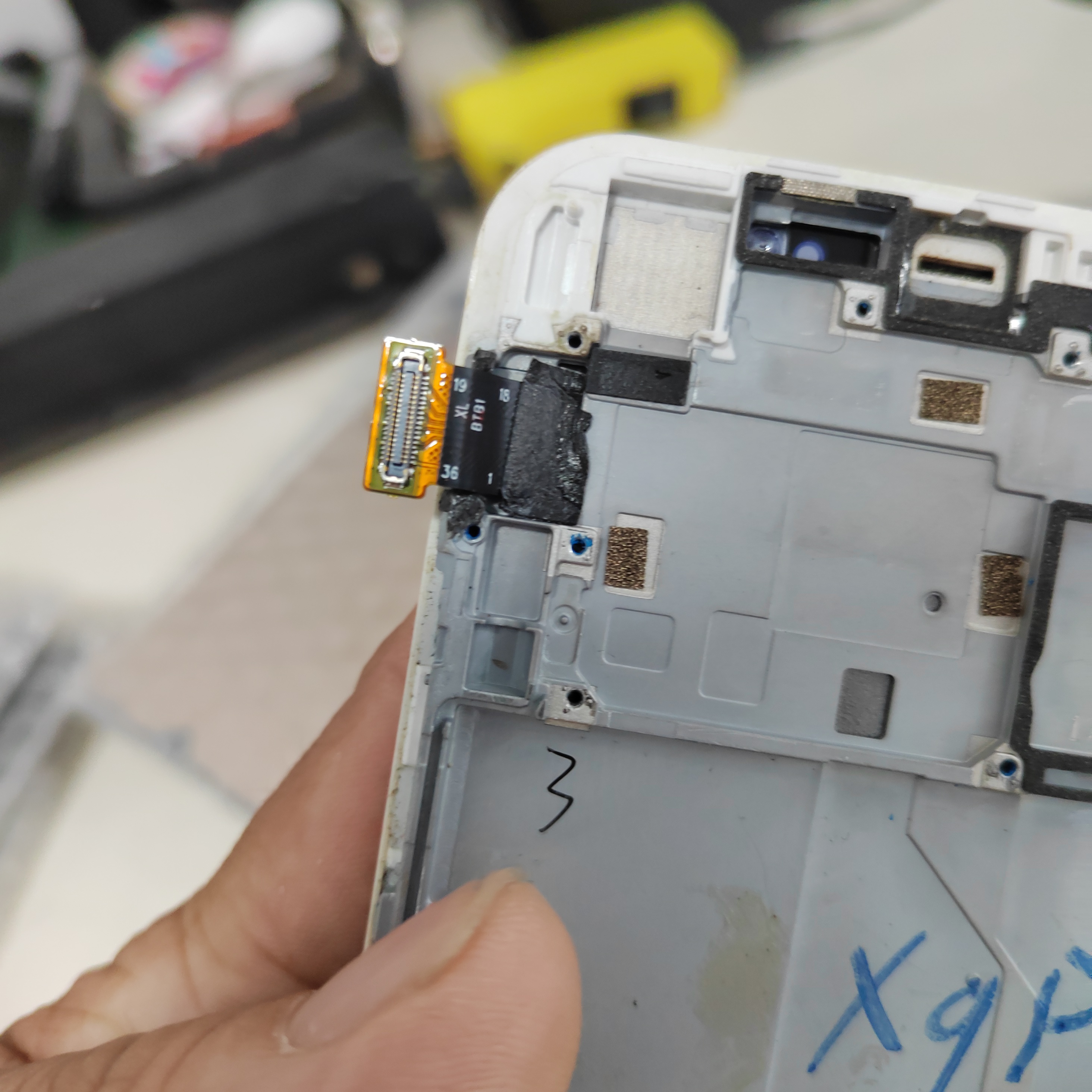99新  拆机原装屏总成带框，后压盖板，vivo x9plus