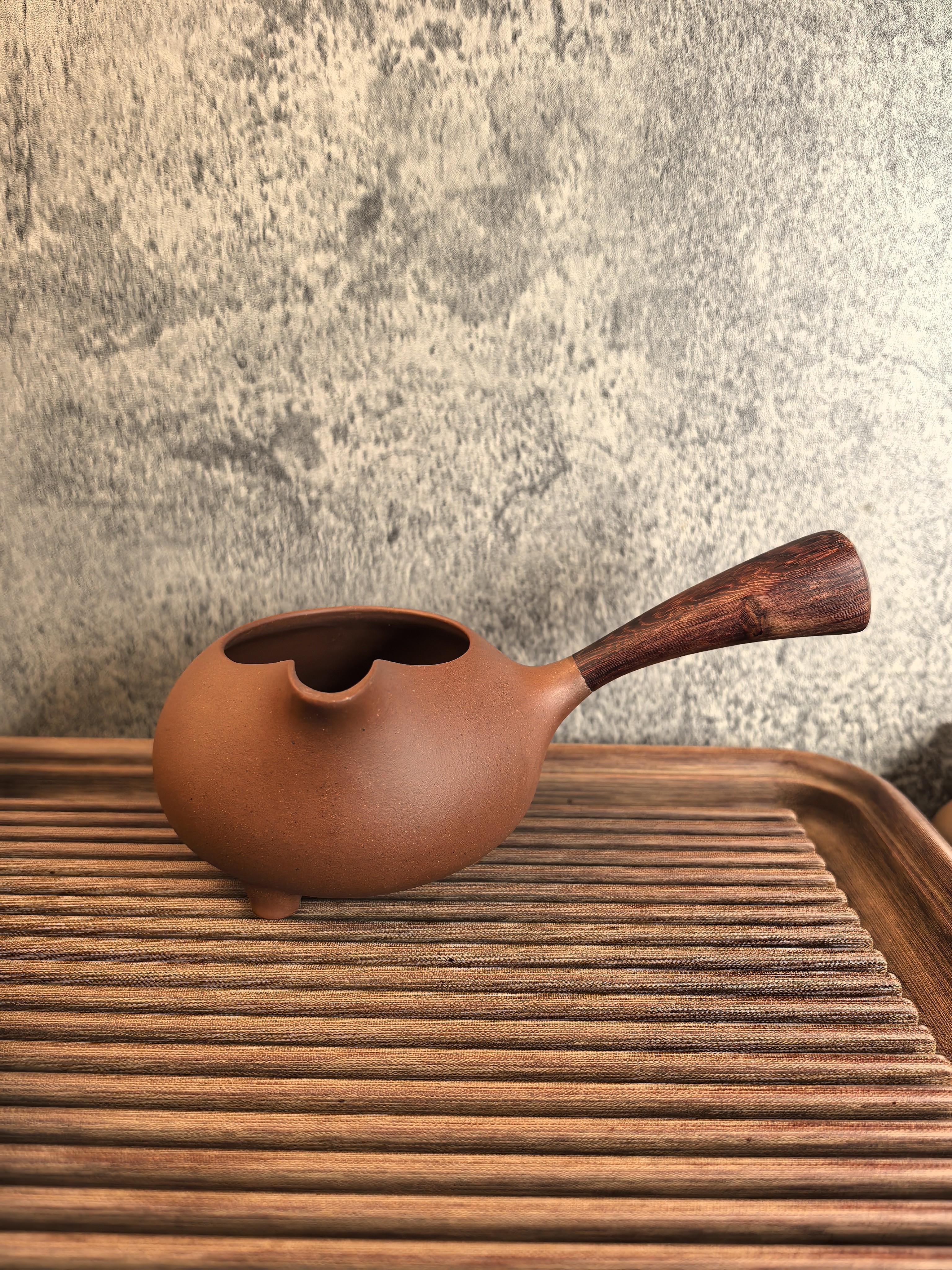 宜兴紫砂壶 华永宁手制 鸡翅木唐羽公道杯 紫泥 无胶水工艺 280ml