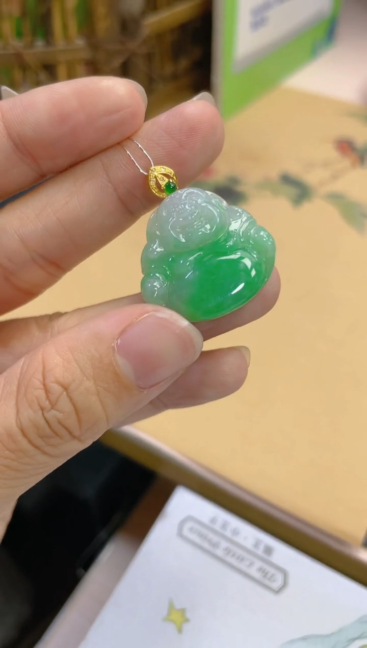 【闪购商品】翡翠颈饰18K金镶嵌假一赔三