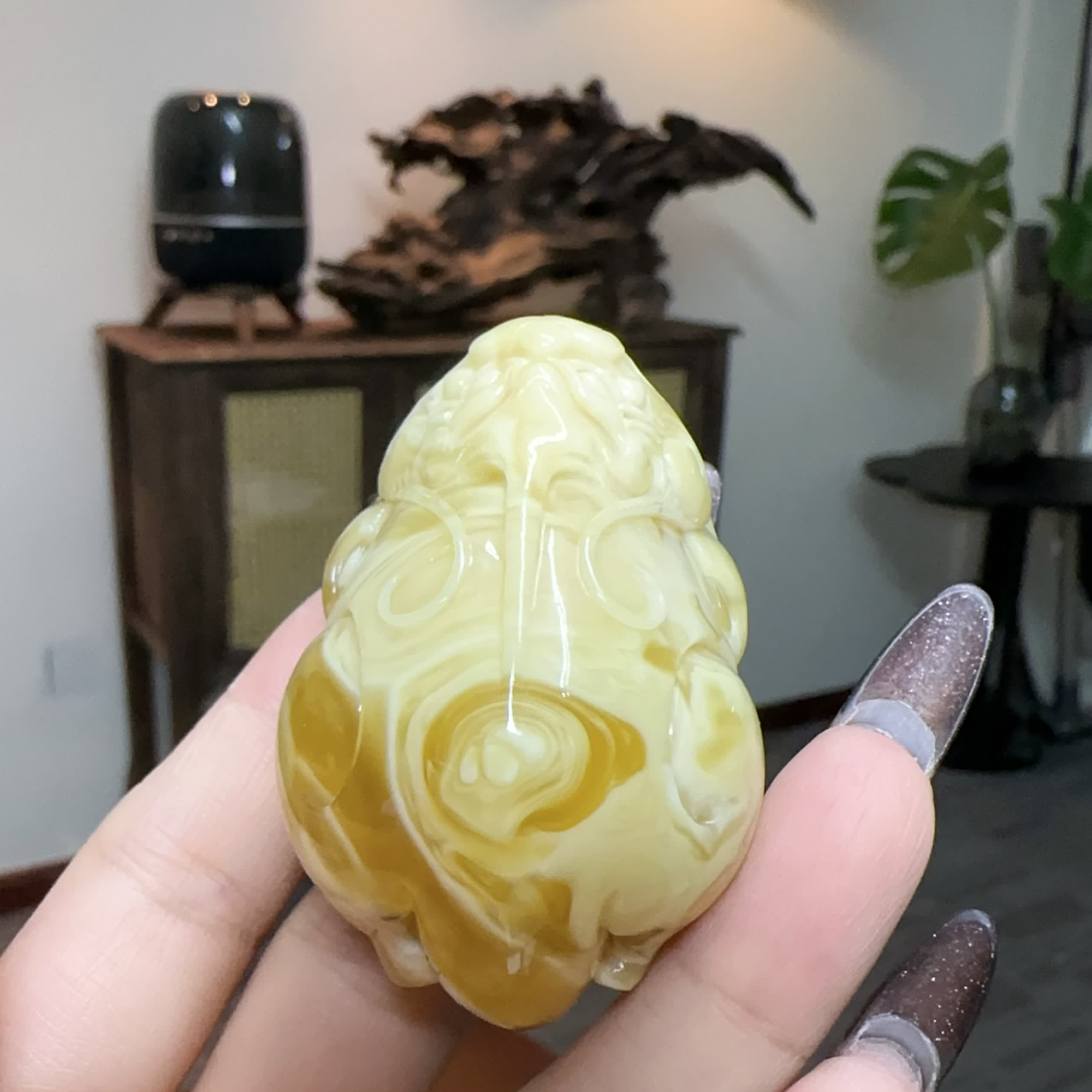 【心靳甄选】爆浓溶洞天眼蜜蜡貔貅挂件手把件天然原矿俄料（38.8g）