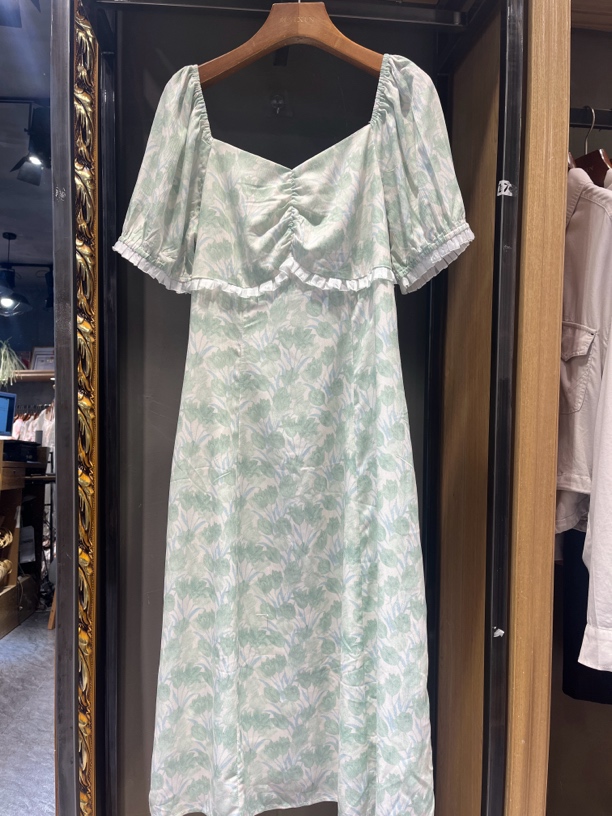 麦寻QLMUP037中长连衣裙