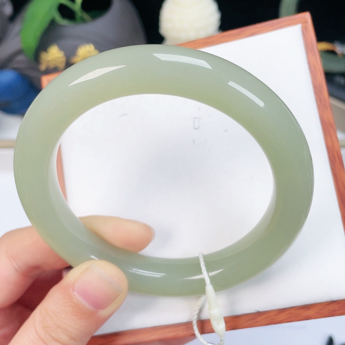 【闪购商品】和田玉手镯59未镶嵌✨***✨