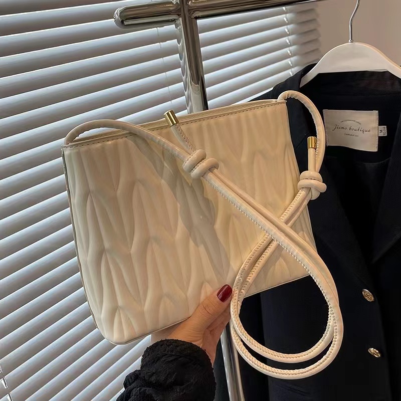 【贵妃】a1291   蛇年新款新款时尚简约设计单肩手提包