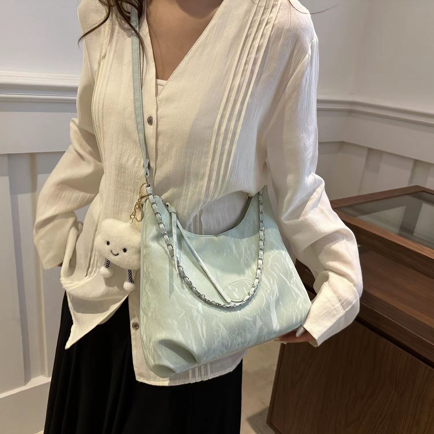 【贵妃】 a234 蛇年新款新款包女时尚串珠手提包单肩斜挎包