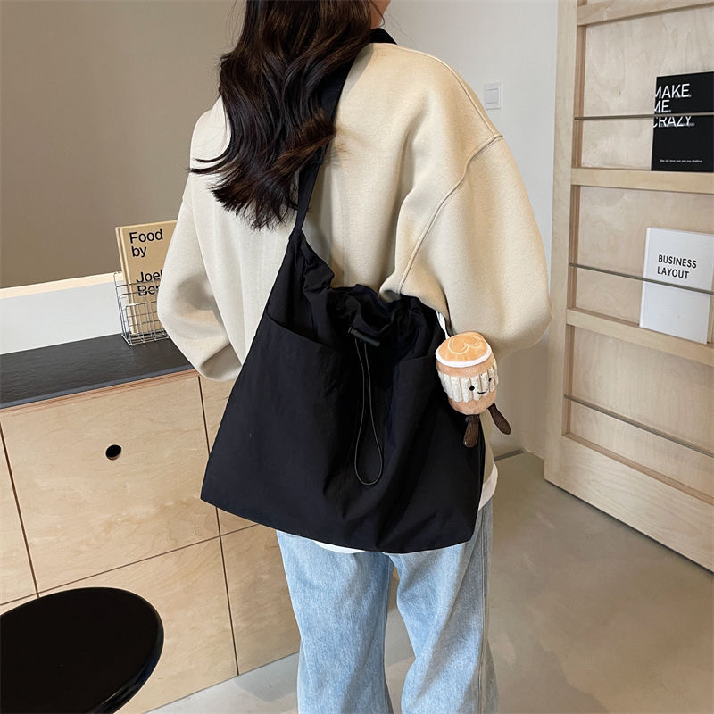 【贵妃】 a49 蛇年新款新款潮流ins设计简约百搭休闲单肩包