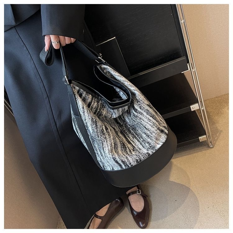 【贵妃】 a1560 蛇年新款新款时尚大气流行女士单肩斜挎包