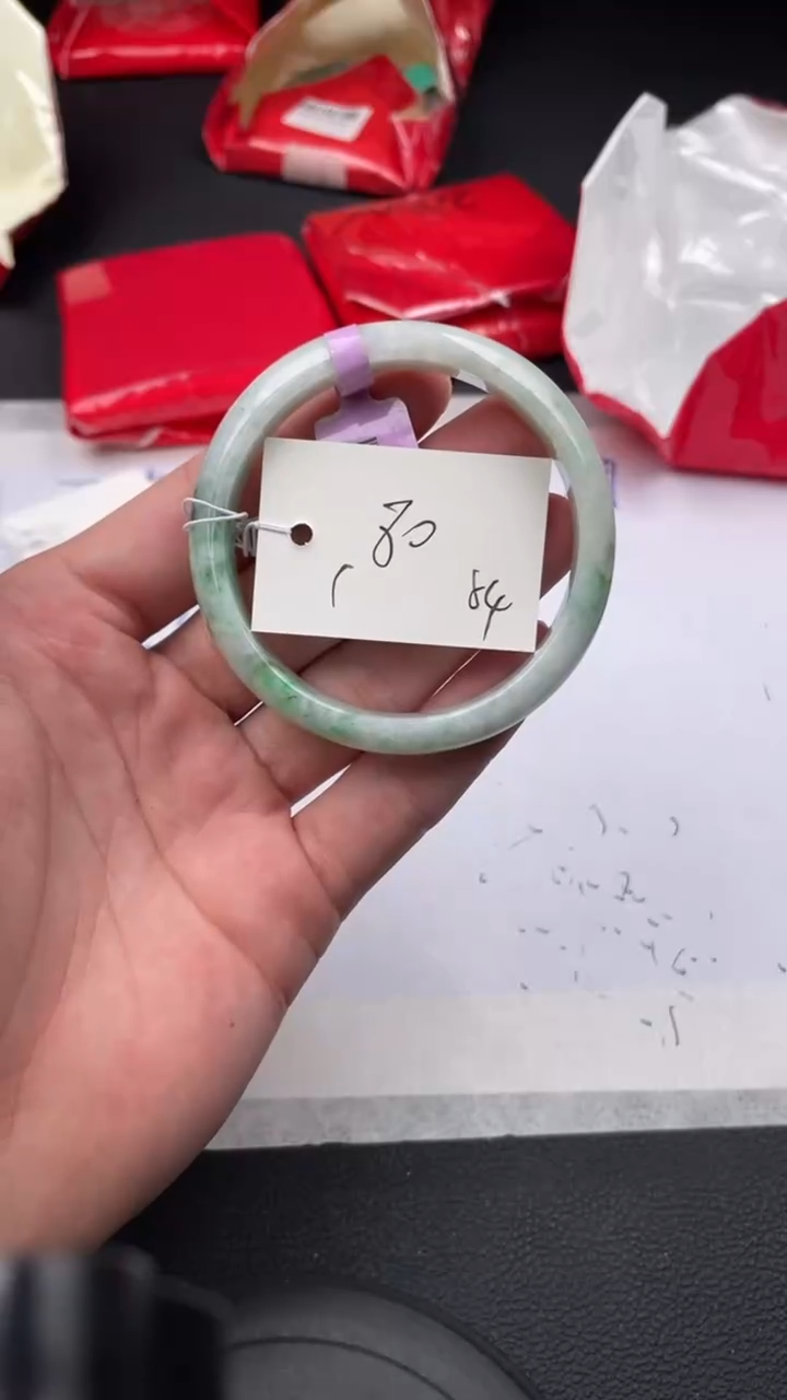 【闪购商品】翡翠手镯未镶嵌34