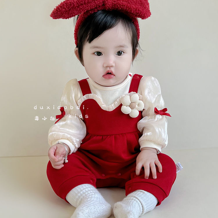 婴儿衣服加绒新生女宝宝连体衣满月百天公主周岁礼服冬季爬服幼儿