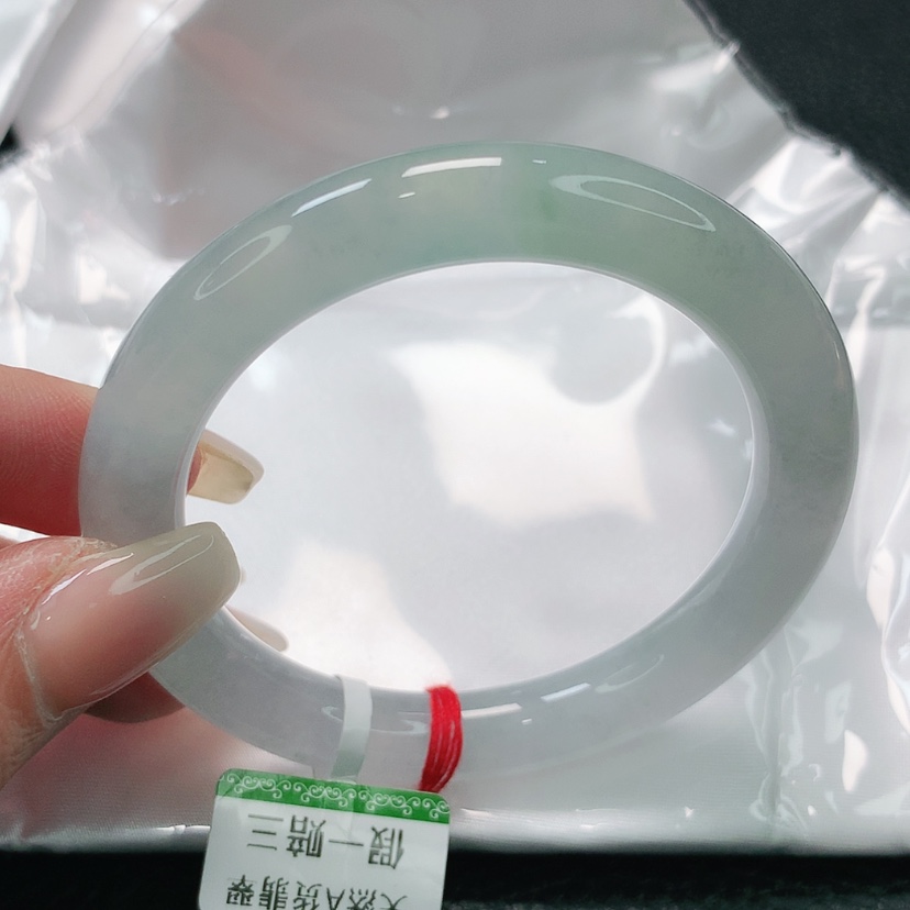 【闪购商品】翡翠手镯未镶嵌