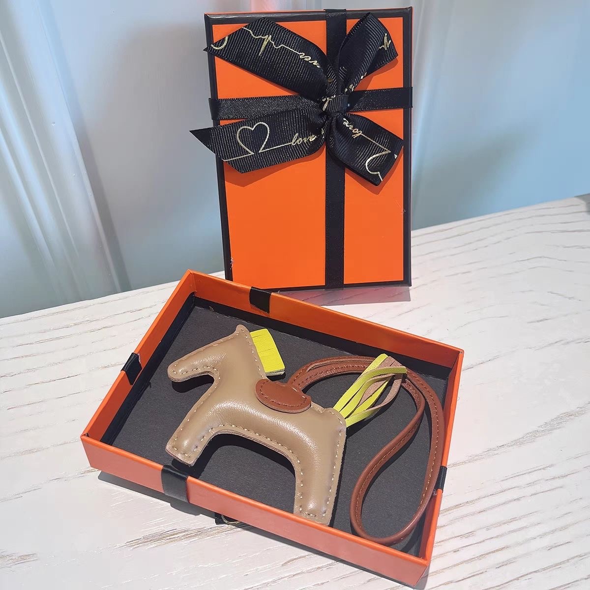 单肩斜挎包配件小马-WOC