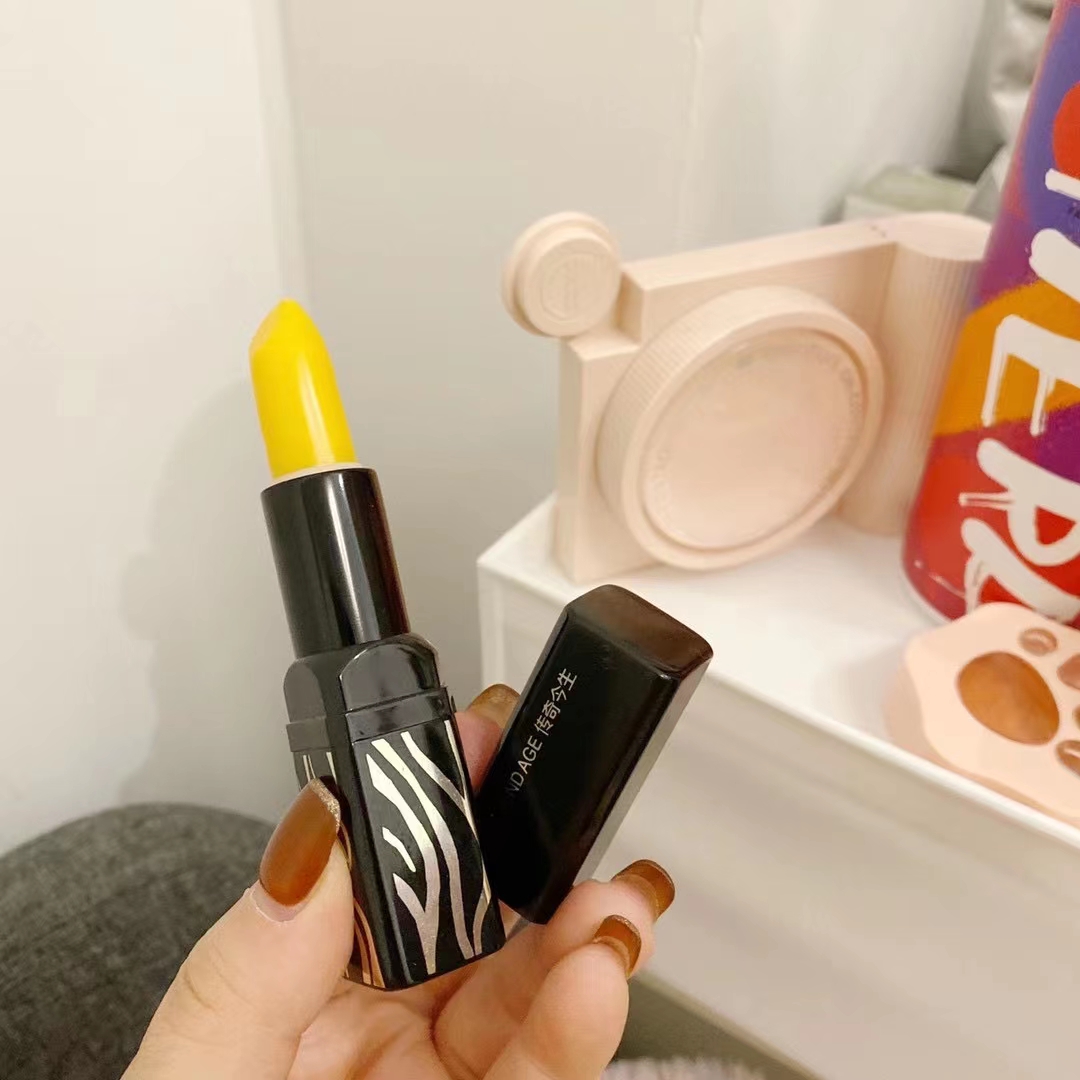 传奇今生口红樱桃唇膏 （改jia再拍）