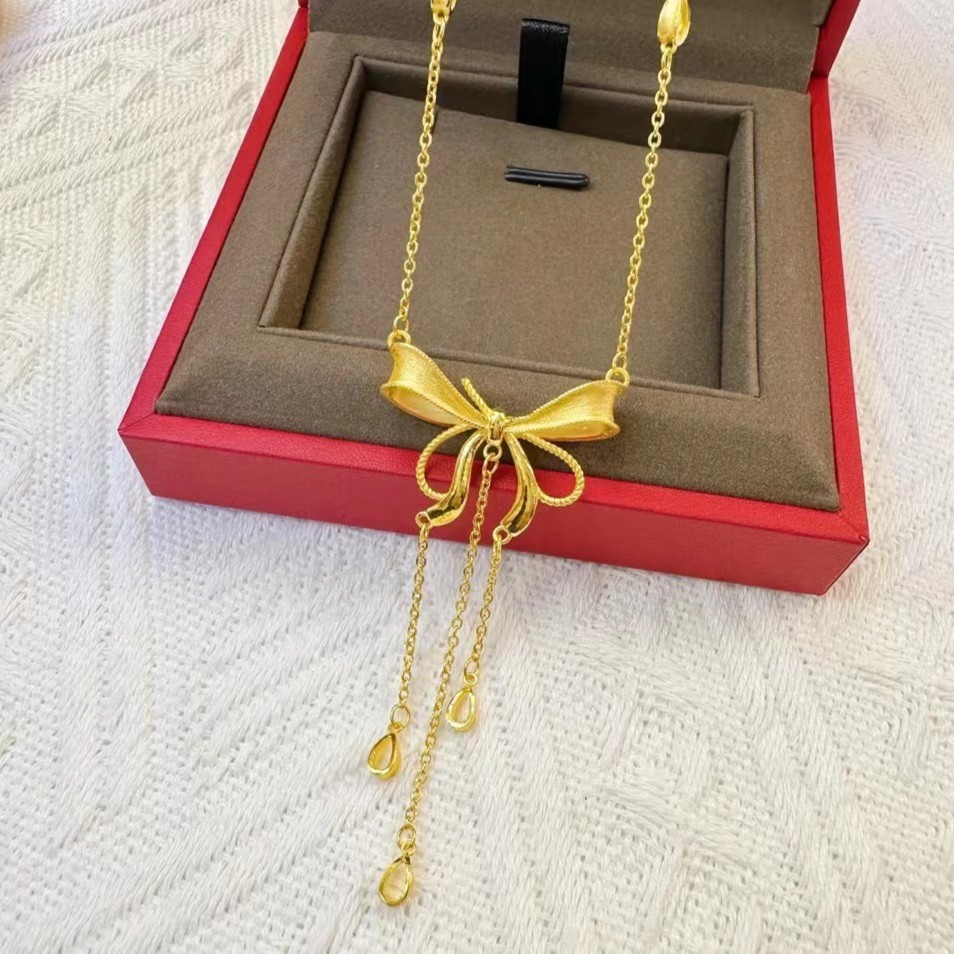 钛钢项链 网红款在逃公主项链蝴蝶结锁骨链不掉色气质仙女款坠链