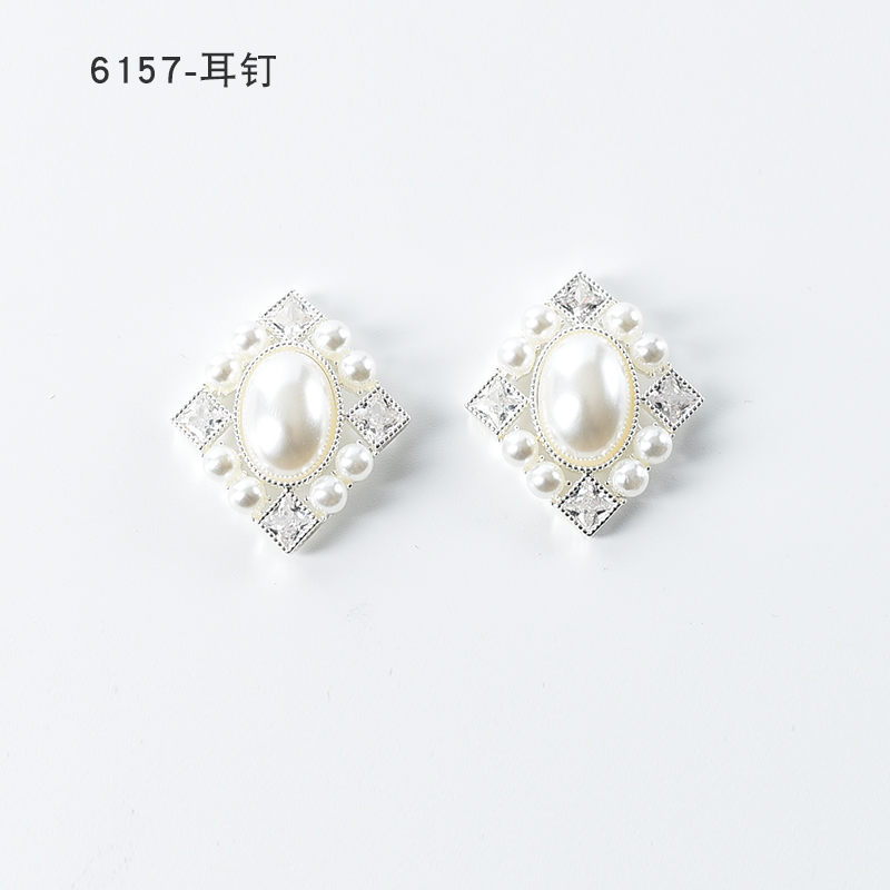 铜合金耳饰 简约镶嵌个性气质耳环小众设计高级感耳钉耳饰～6157