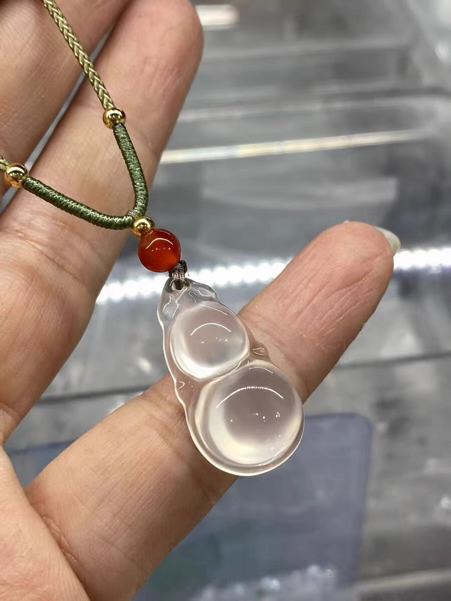 天然玉髓葫芦吊坠冰种玛瑙玉石挂件男女款项链新中式国风轻奢