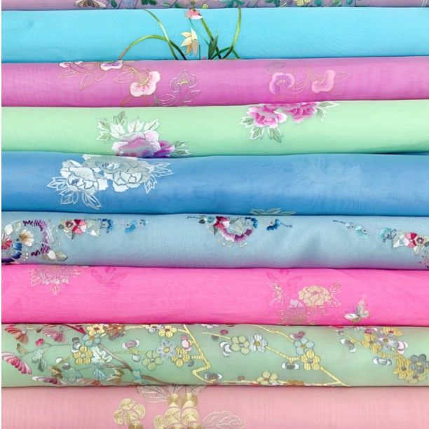 真丝欧根纱苏绣小卷面料 可做 上衣 马面裙 马甲 桑蚕丝