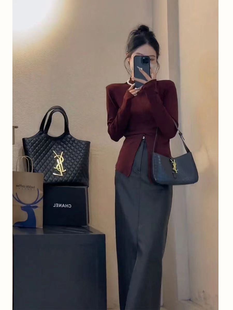 仟懿潮品套装女2023秋季新款复古不规则开叉上衣高腰包臀中长款皮