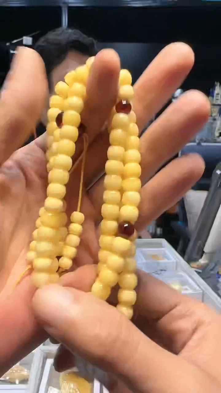 【闪购商品】琥珀裸石未镶嵌A075-01蜜蜡108长链7m