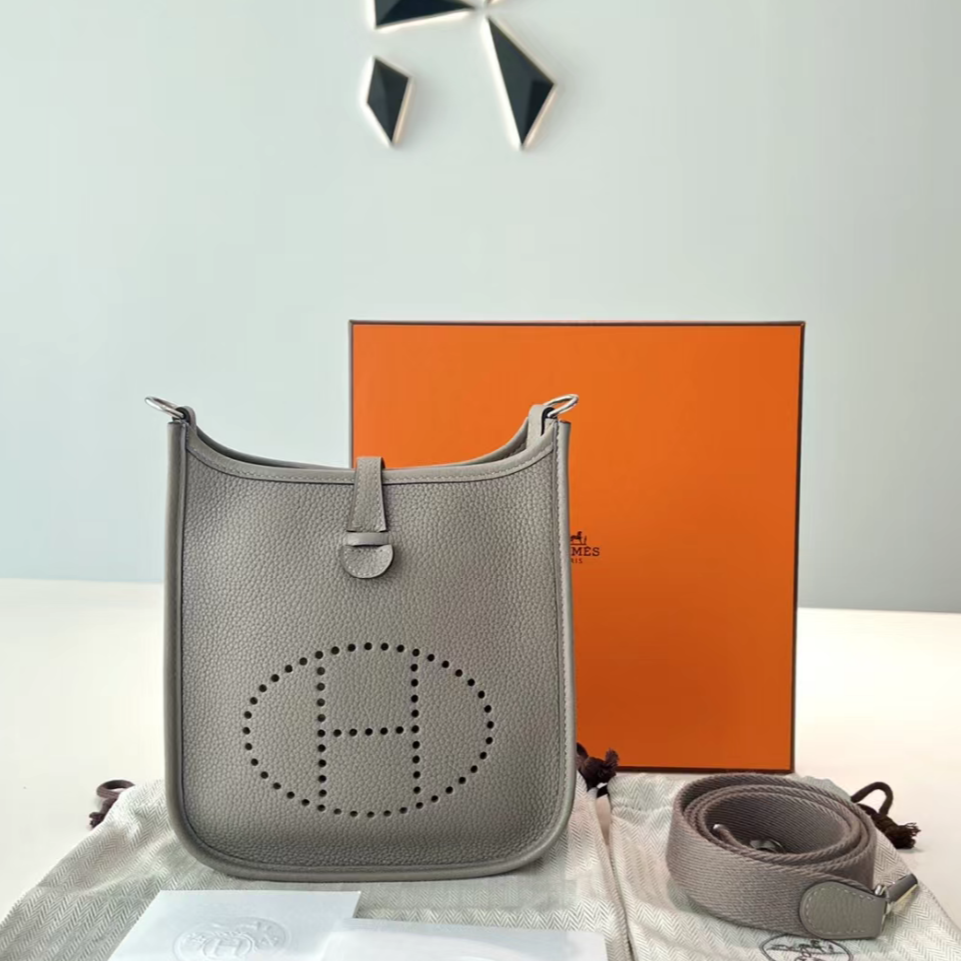99新 Hermes/爱马仕 【杨贵妃专属】银河灰银扣mini伊芙琳包全套