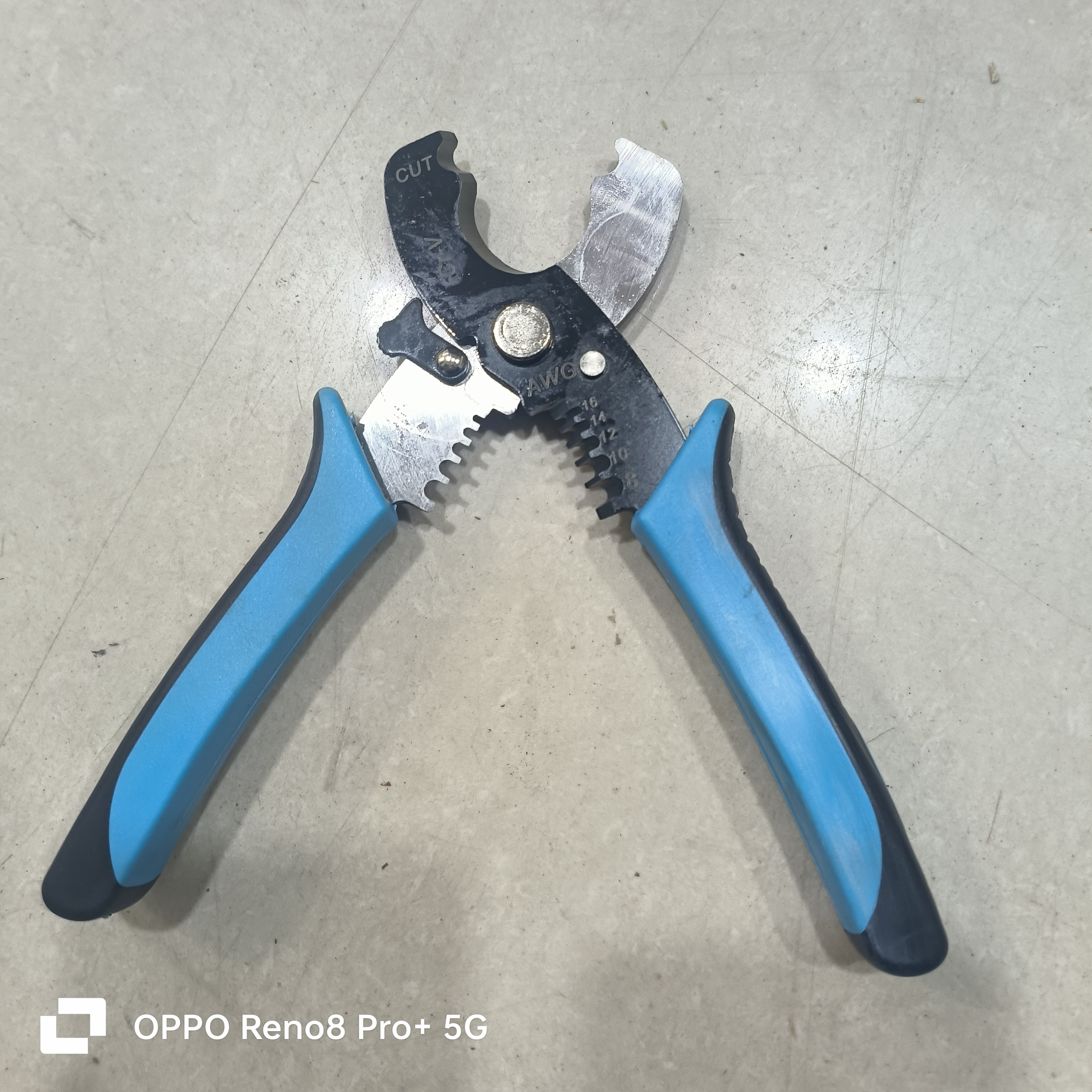 多功能电缆剥线钳