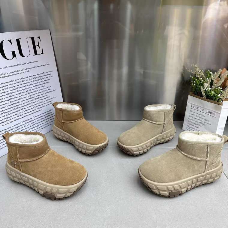 16831轮胎底雪地靴女冬季新款厚底复古短靴时尚百搭休闲鞋潮