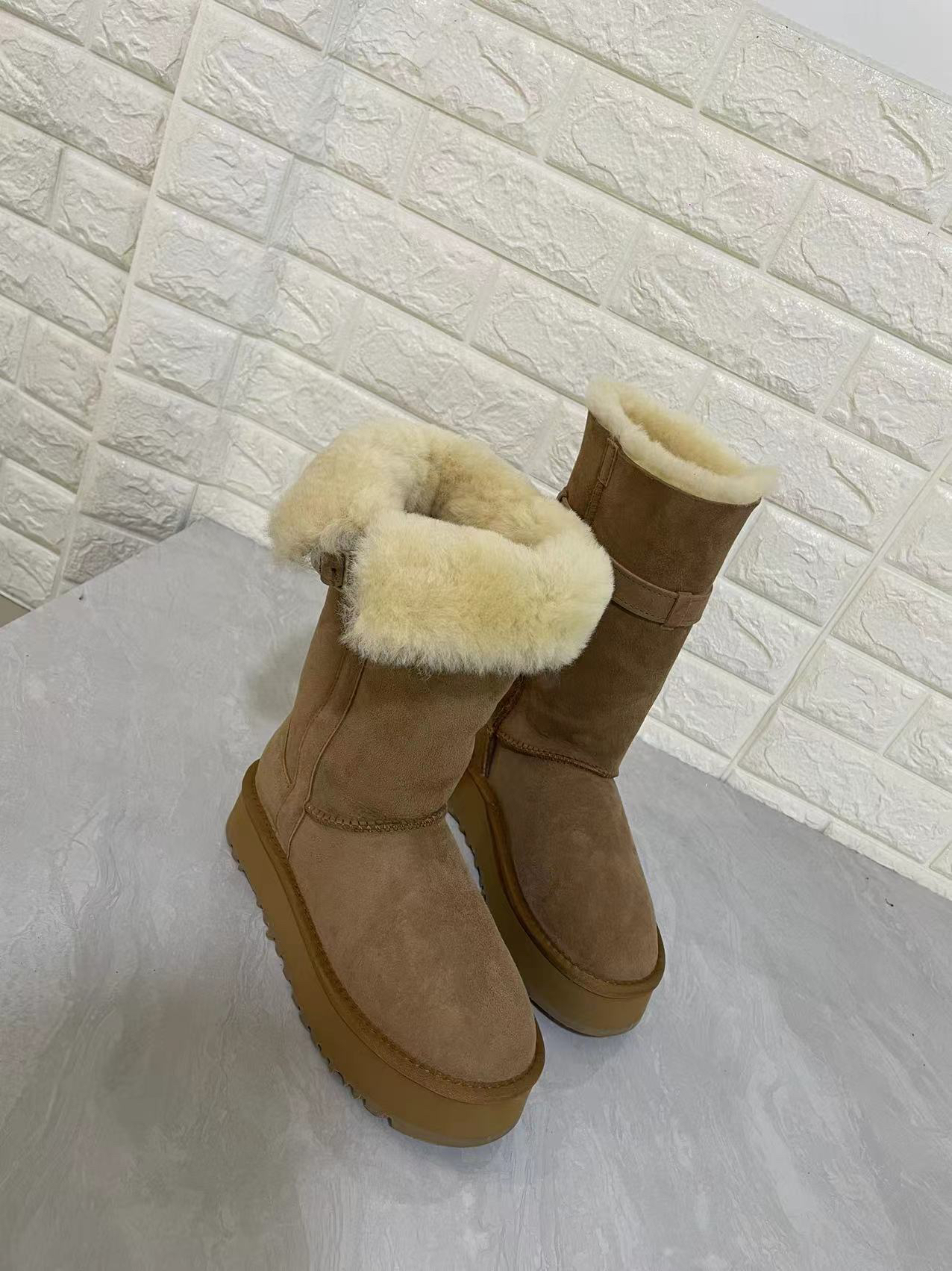 高筒骑士靴  冬季皮毛一体皮带扣长筒雪地靴显瘦厚底东北防滑