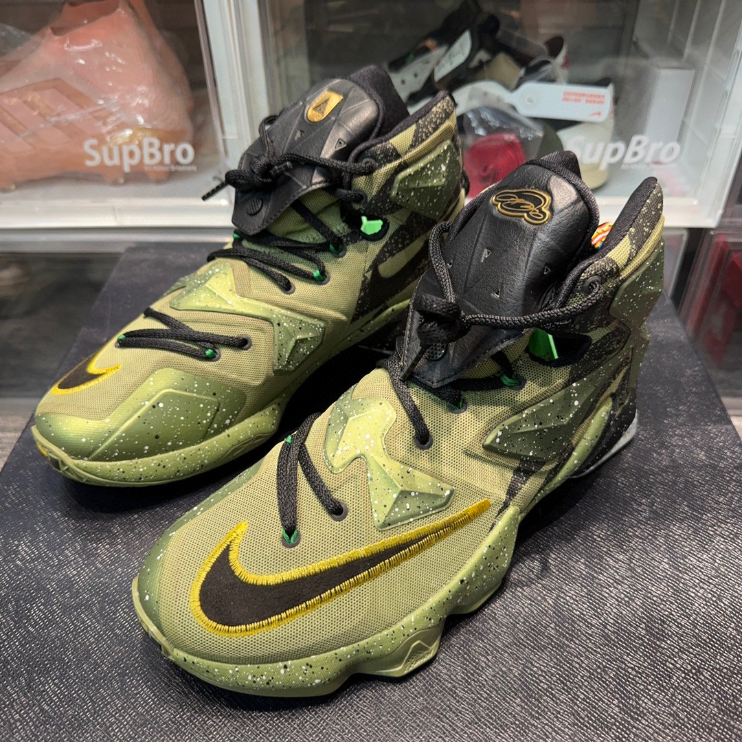 44码/NIKE Lebron13 詹姆斯13 军绿 实战篮球鞋/99新无盒/0011
