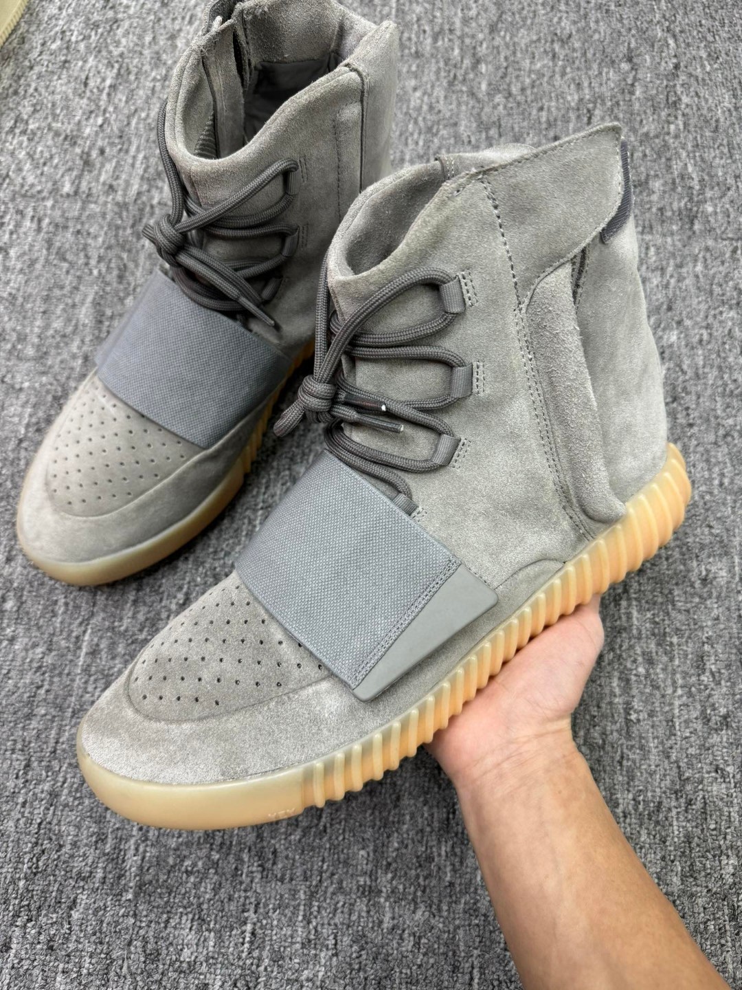 45码/adidas Yeezy boost 750 夜光灰 Light Grey 老爹鞋/97新